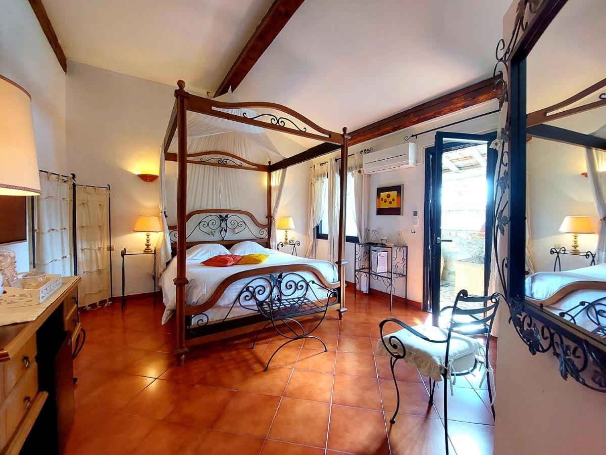 La Bergerie Du Moulin (Adults Only) Bed & Breakfast Taradeau Exterior photo