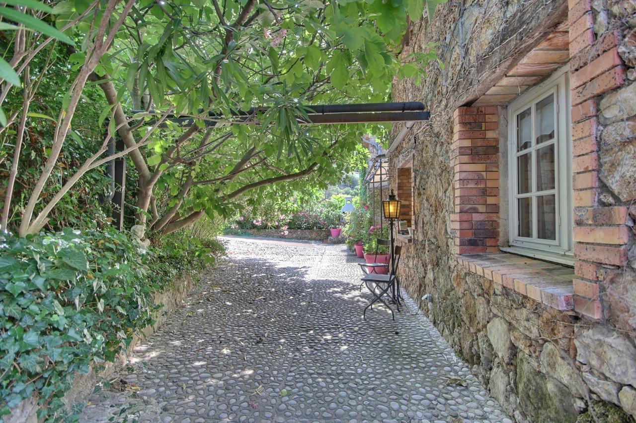 La Bergerie Du Moulin (Adults Only) Bed & Breakfast Taradeau Exterior photo